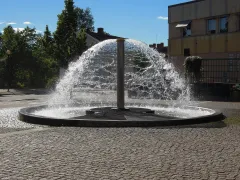 Fontänen på Brinelltorget i Fagersta centrum, arkivbild från augusti 2015.